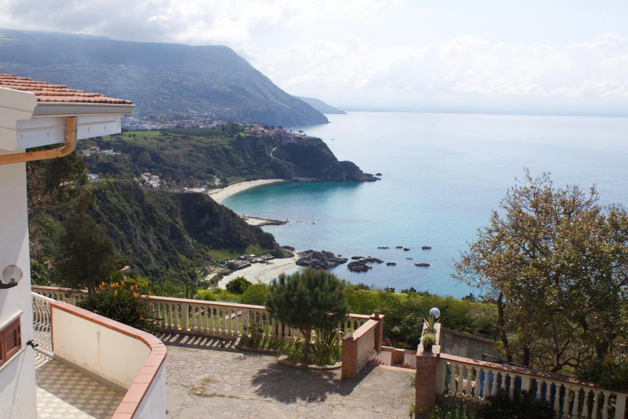 Villamargherita Capo Vaticano Exteriér fotografie