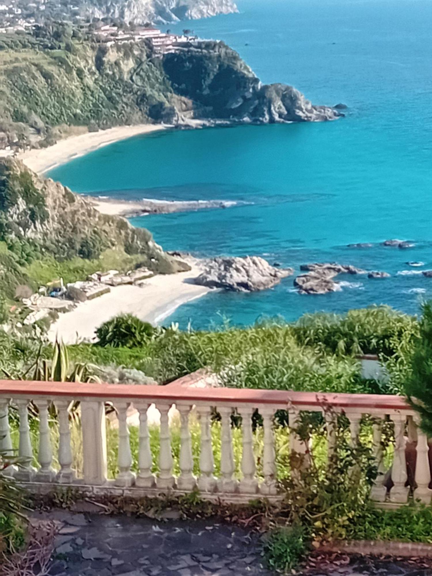 Villamargherita Capo Vaticano Exteriér fotografie
