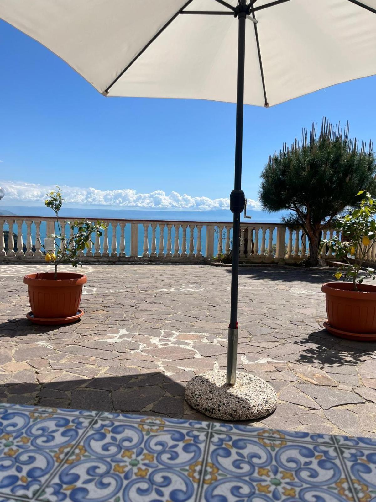 Villamargherita Capo Vaticano Exteriér fotografie